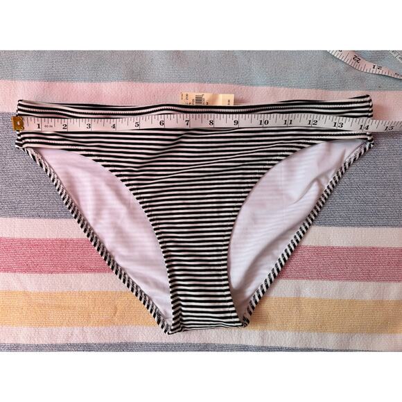 NWT, Women, Aerie, Low Rise Bikini Bottom, Black and White Striped, Sz M - Picture 5 of 6